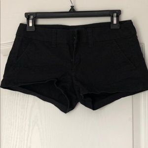 American Eagle black shorts